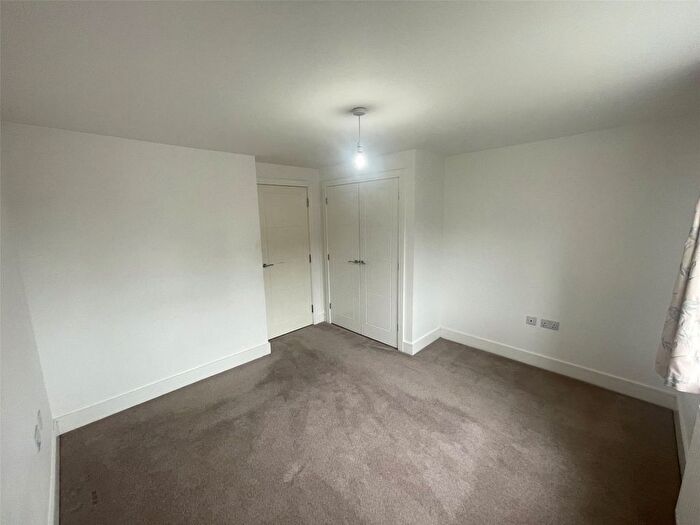 2 Bedroom End Of Terrace House To Rent In Sanderling Close, Barnstaple, Devon, EX32
