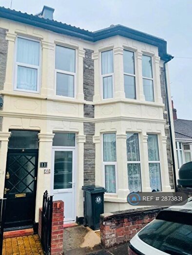 5 Bedroom Semi-Detached House To Rent In Brook Road, Fishponds, Bristol, BS16