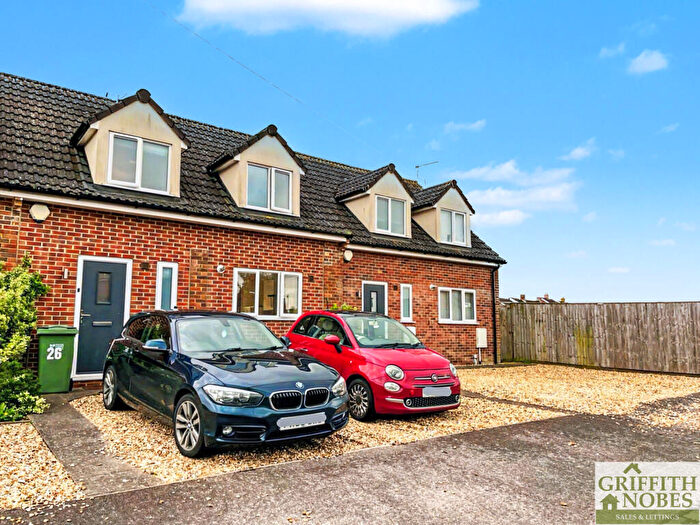 3 Bedroom Terraced House To Rent In Marment Road, Dursley, Gloucestershire, GL11