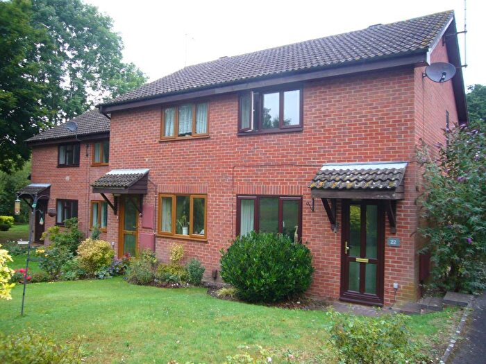 2 Bedroom End Of Terrace House To Rent In Seward Rise, Romsey, Hampshire, SO51