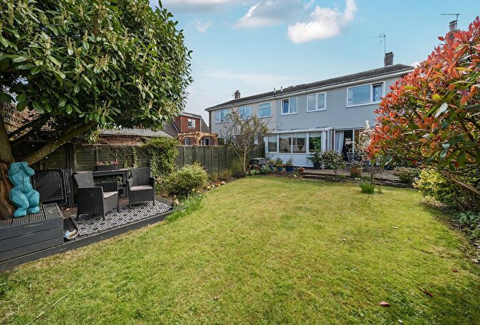 4 Bedroom Semi-Detached House For Sale In Westwood Road, Tunbridge Wells, Kent, TN4