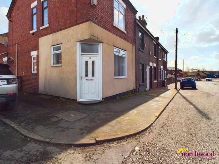 1 Bedroom Flat To Rent In Goldenhill Road, Fenton, Stoke-On-Trent, ST4