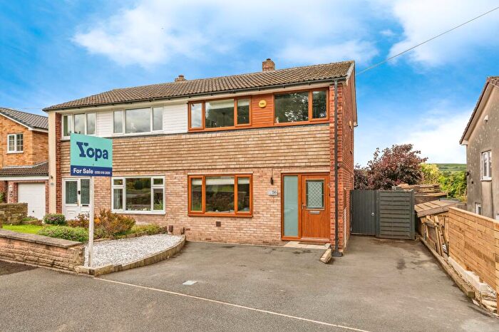 3 Bedroom Semi-Detached House For Sale In Thick Hollins Drive, Holmfirth, HD9
