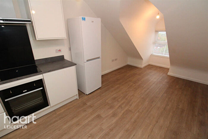 1 Bedroom Apartment To Rent In Fosse Road Central, Leicester, LE3