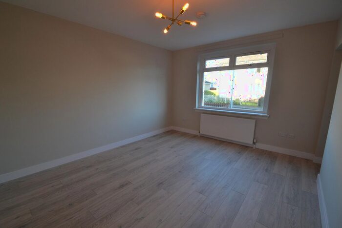 2 Bedroom Flat To Rent In Bent Crescent, Uddingston, Glasgow, G71