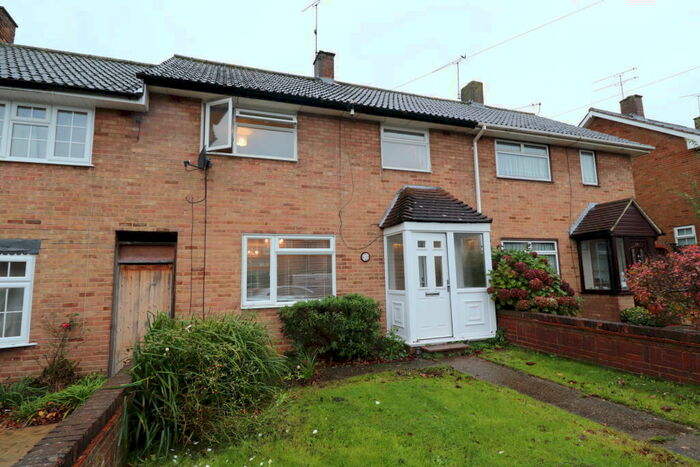 3 Bedroom House To Rent In Brentwood, CM13