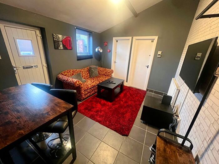 2 Bedroom Flat To Rent In Kesteven Street, Lincoln, LN5