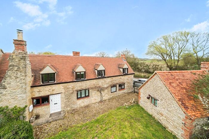 5 Bedroom Detached House For Sale In Filchampstead, Oxford, OX2