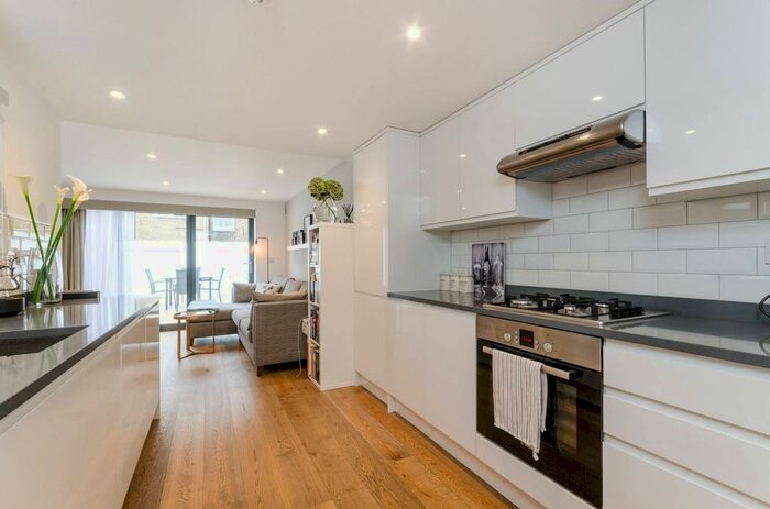 2 Bedroom Flat To Rent In Bramber Road, West Kensington, London, W14
