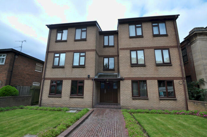 Studio To Rent In Alexandra Court, Beverley Road, Hull, Yorkshire, HU5