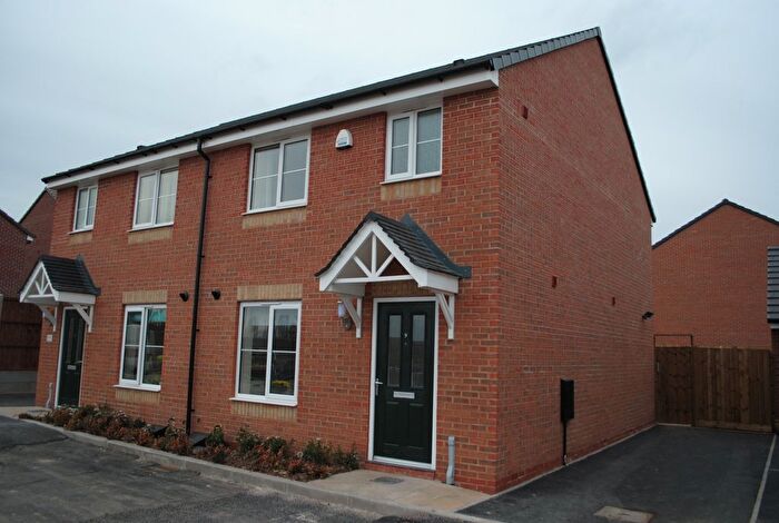 3 Bedroom Semi Detached House To Rent In Palisade Close, Newport, TF10