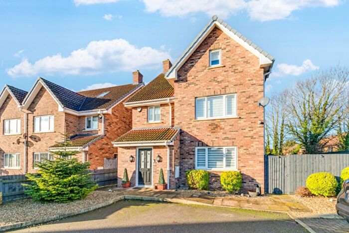 4 Bedroom Detached House For Sale In Brook Street, Stotfold, SG5