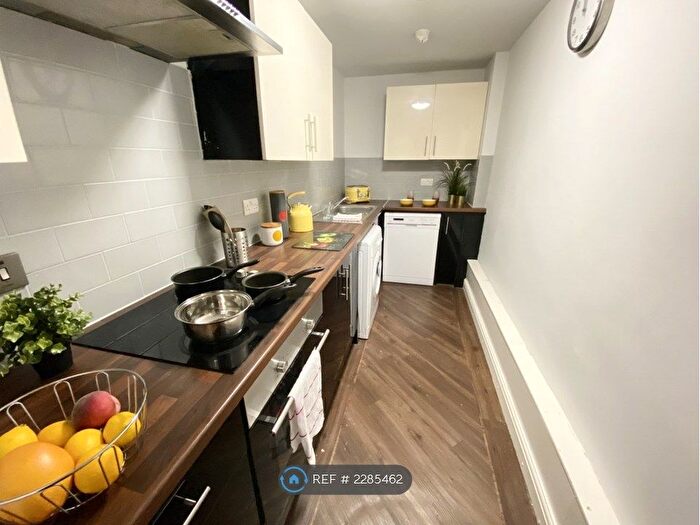5 Bedroom Flat To Rent In City Centre, Liverpool, L3