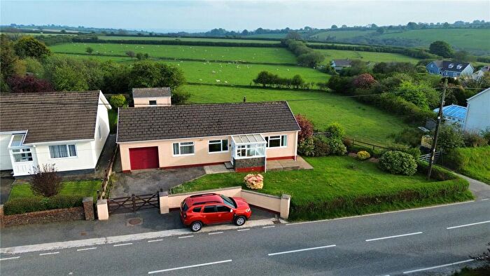 3 Bedroom Bungalow For Sale In Maenclochog, Clynderwen, Pembrokeshire, SA66