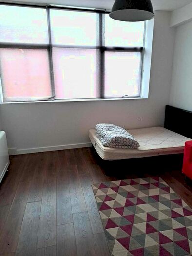 Studio To Rent In St. Sepulchre Gate, Doncaster, DN1