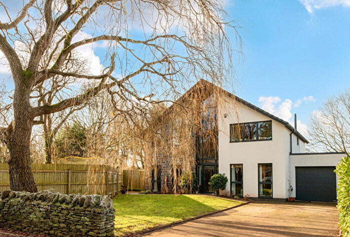 4 Bedroom Detached House For Sale In Players Close, Hambrook, Bristol, Gloucestershire, BS16