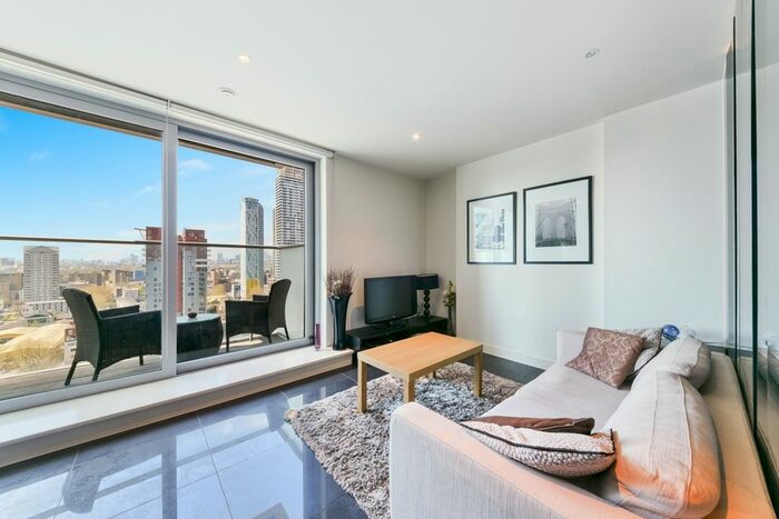 Studio To Rent In West Tower, Pan Peninsula, Canary Wharf E14