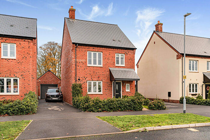 3 Bedroom Detached House For Sale In Trenchard Circle, Heyford Park, OX25