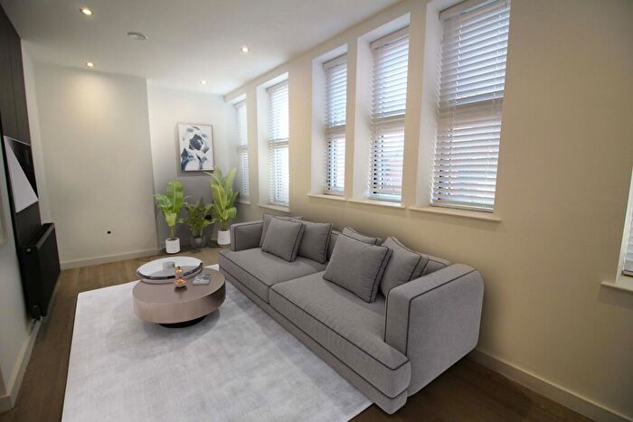 2 Bedroom Apartment To Rent In Silver Street, Bury, BL9