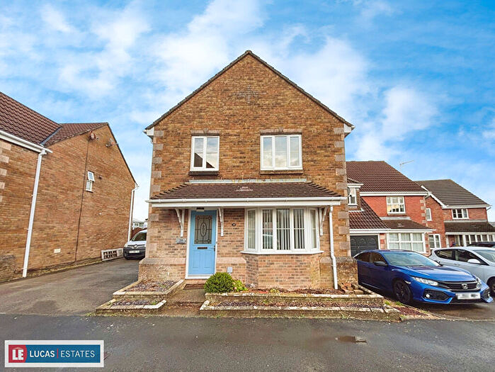 4 Bedroom Detached House For Sale In Rhodfa Glascoed, Blackwood, NP12