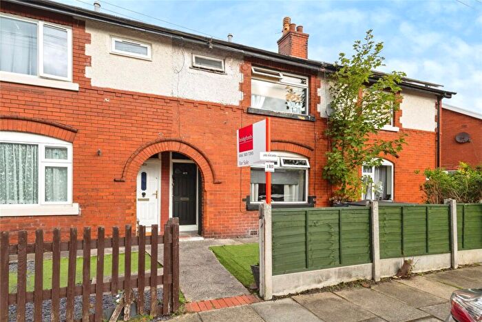 3 Bedroom Terraced House For Sale In Chapel Street, Dukinfield, Cheshire, SK16