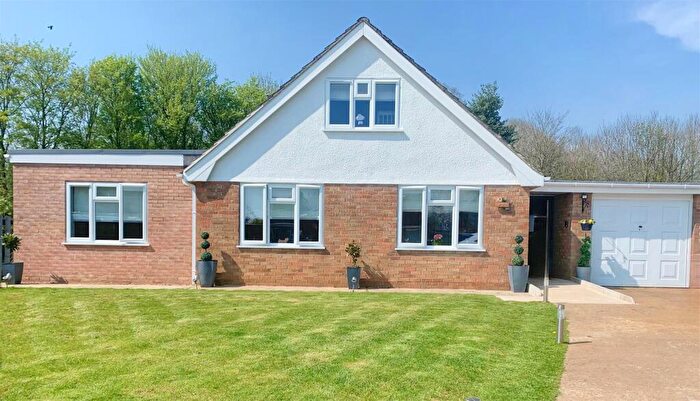 5 Bedroom Detached Bungalow For Sale In Winston Road, Spilsby, PE23
