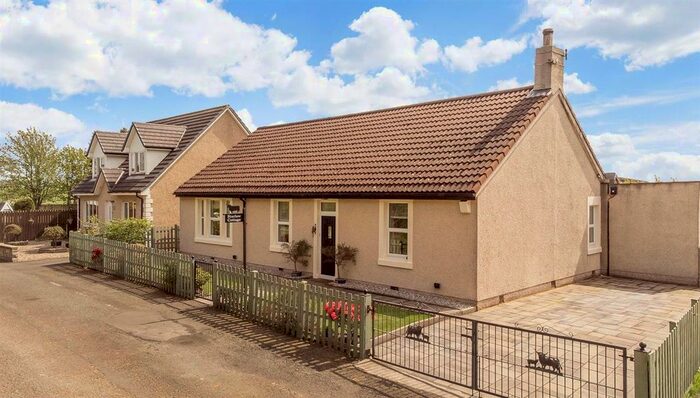 4 Bedroom Bungalow For Sale In Starlaw Road, Bathgate, EH47