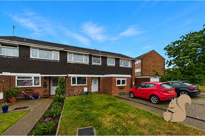 3 Bedroom Terraced House To Rent In Harwich Road, Colchester, CO4