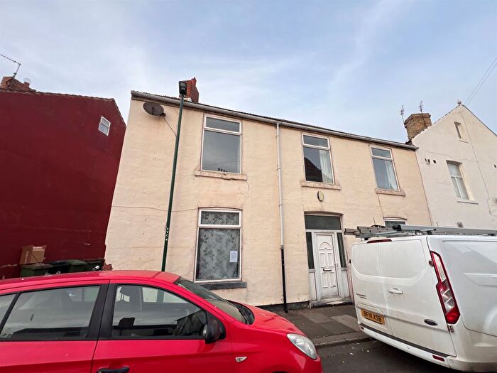 3 Bedroom End Of Terrace House For Sale In Cleveland Street, Redcar, TS10