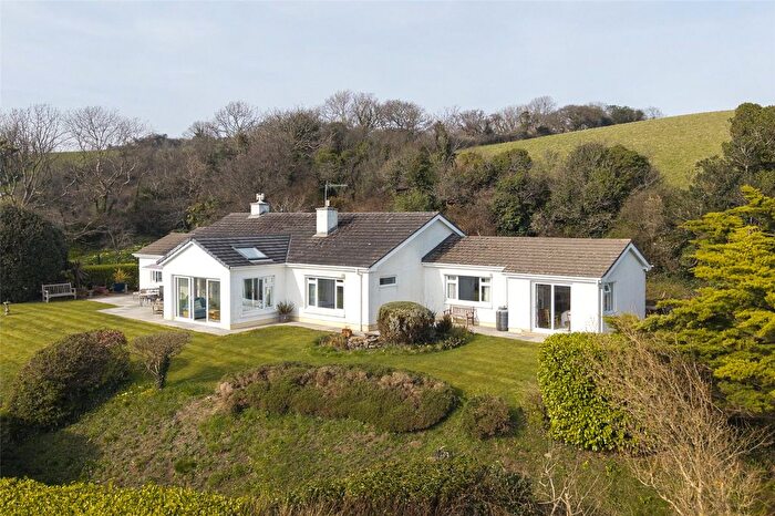 4 Bedroom Bungalow For Sale In Randwick, Amroth, Narberth, Pembrokeshire, SA67