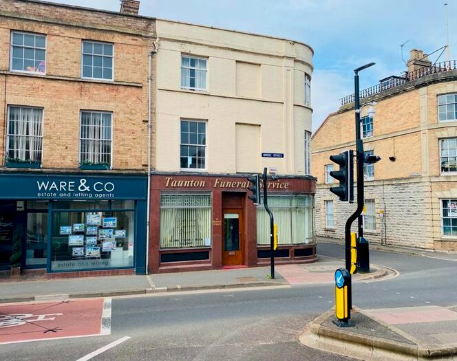 1 Bedroom Flat To Rent In Bridge Street, Taunton, TA1