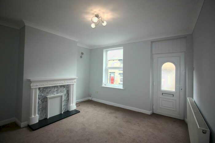 2 Bedroom House To Rent In High Street, Worsbrough, S70