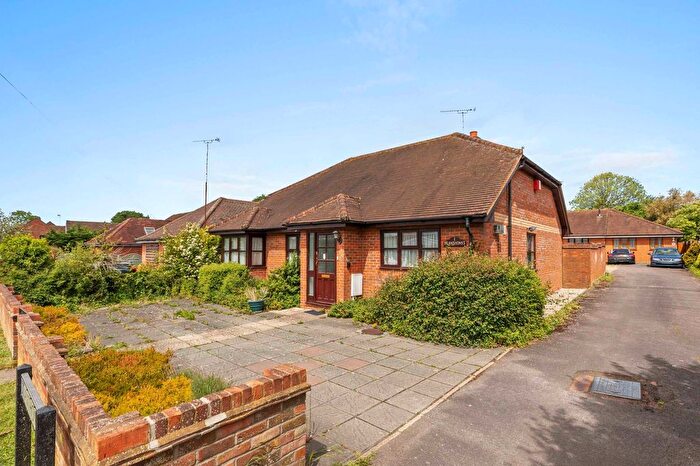3 Bedroom Detached Bungalow For Sale In New Road, Princes Risborough, HP27