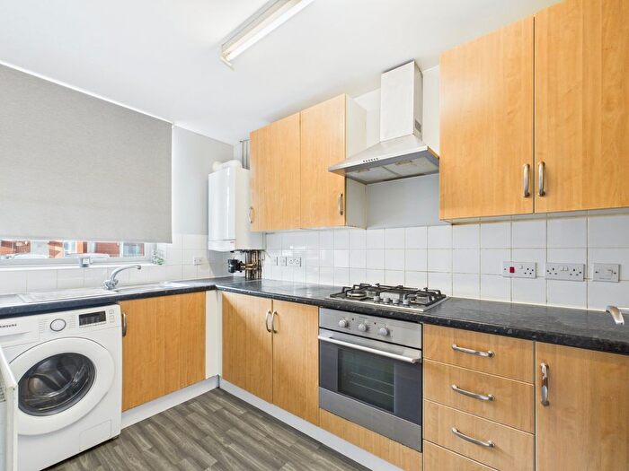 3 Bedroom Terraced House To Rent In Page Road, Bedfont, Middlesex, TW14