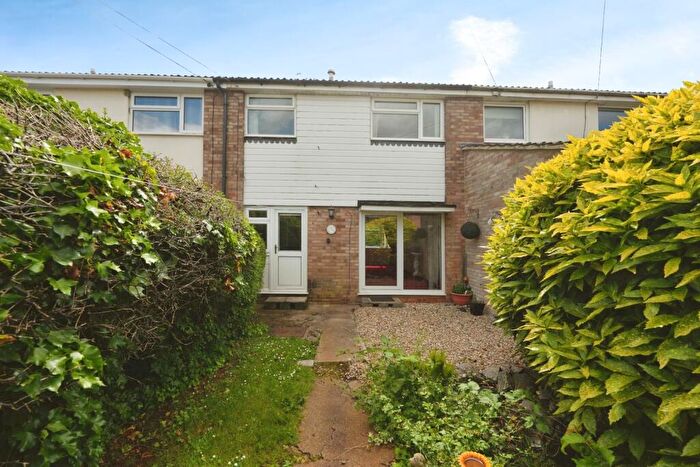 3 Bedroom Terraced House For Sale In Prestbury, Bristol, BS37