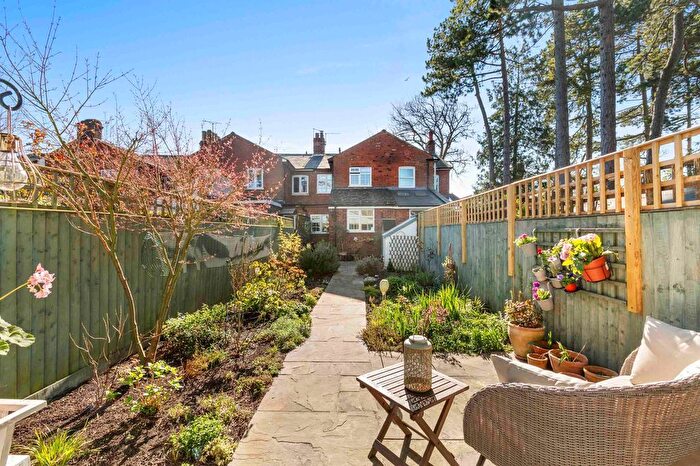 2 Bedroom Terraced House For Sale In Queens Road, Princes Risborough, HP27