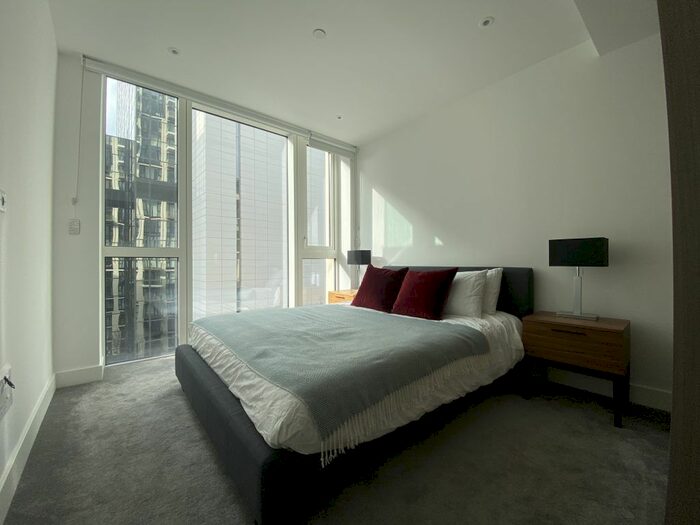 1 Bedroom Flat To Rent In Admiralty House, London Dock, London, E1W