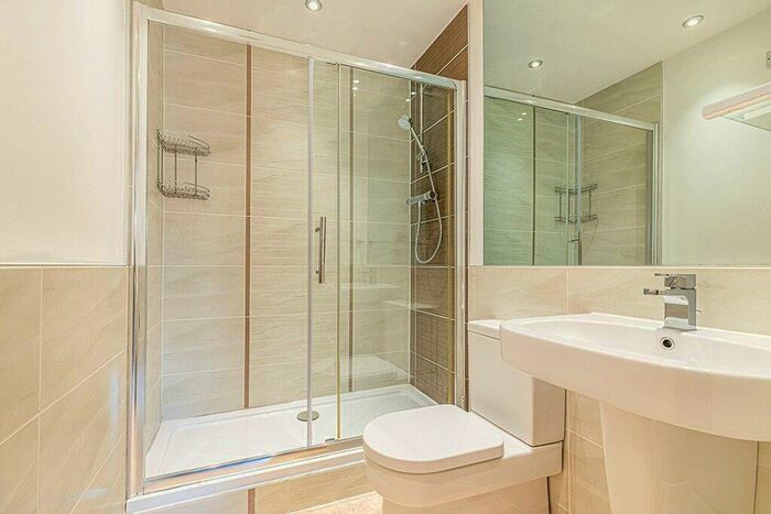 2 Bedroom Apartment For Sale In Yorkhill Street, Yorkhill, Glasgow, G3