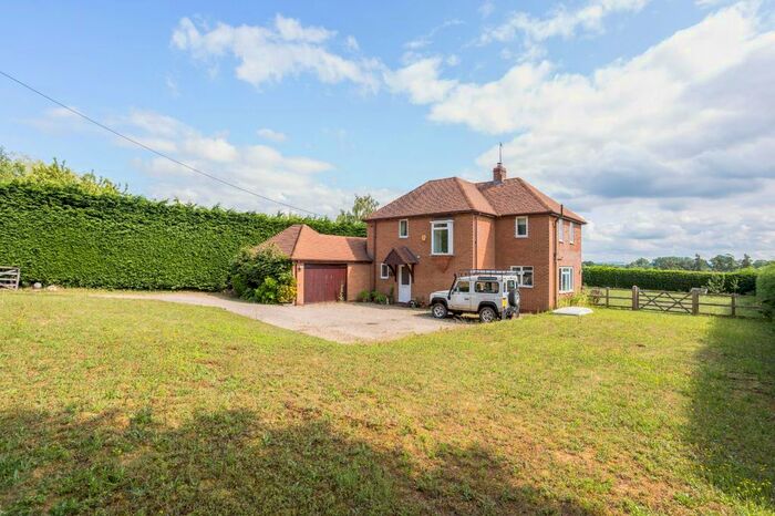 4 Bedroom Detached House For Sale In Abingdon Road, Tubney, Abingdon, Oxfordshire, OX13