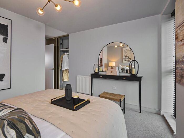 2 Bedroom Apartment For Sale In Wills House, Factory No., East Street, Bedminster, Bristol, BS3