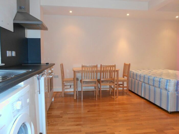 Studio To Rent In Wembley Hill, Wembley, HA9