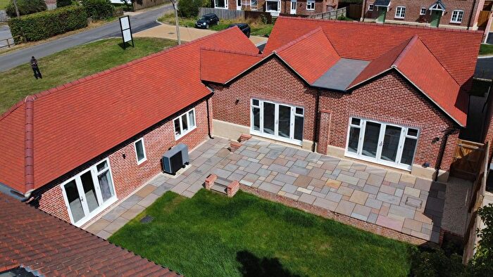 4 Bedroom Detached Bungalow For Sale In Poulshot Road, Poulshot, Devizes, SN10