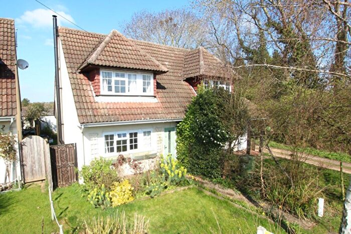 3 Bedroom Semi-Detached House For Sale In Hatley Road, Wrestlingworth, SG19