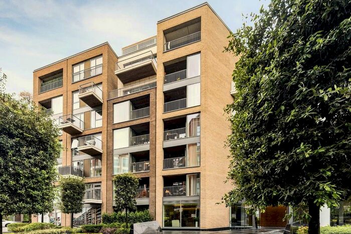 2 Bedroom Flat To Rent In Park Street, London, SW6