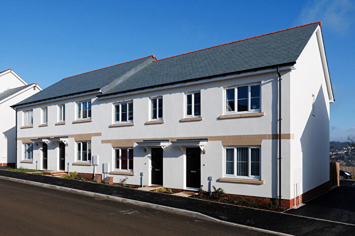 3 Bedroom Semi-Detached House For Sale In Callington Road Tavistock, PL19