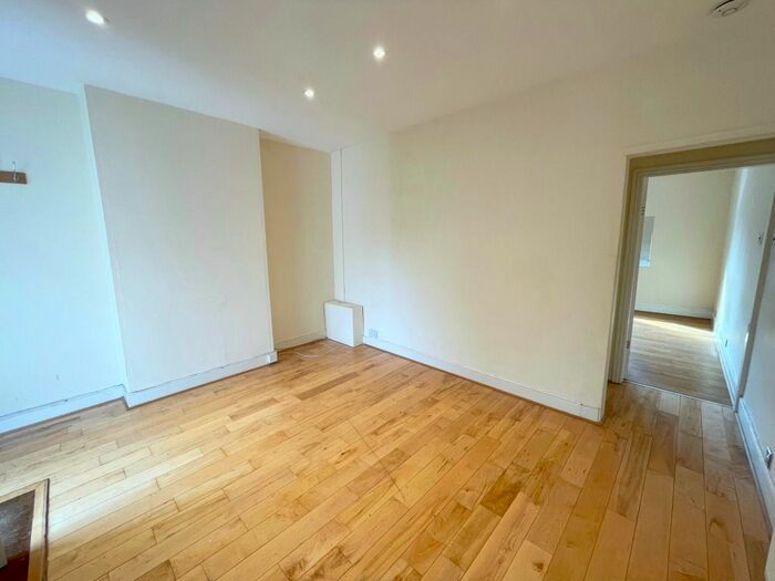 1 Bedroom Flat To Rent In Francis Street, Leicester, LE2