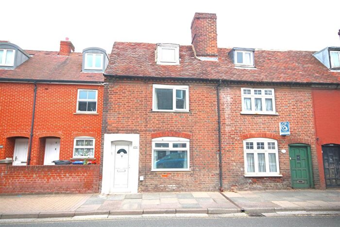 3 Bedroom Property To Rent In Wincheap, Canterbury, CT1