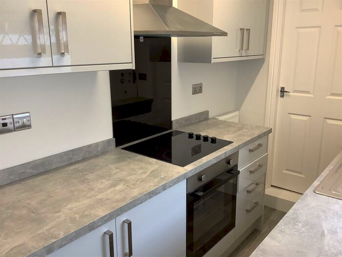 2 Bedroom Terraced House To Rent In Alexandra Road, Hull, HU5