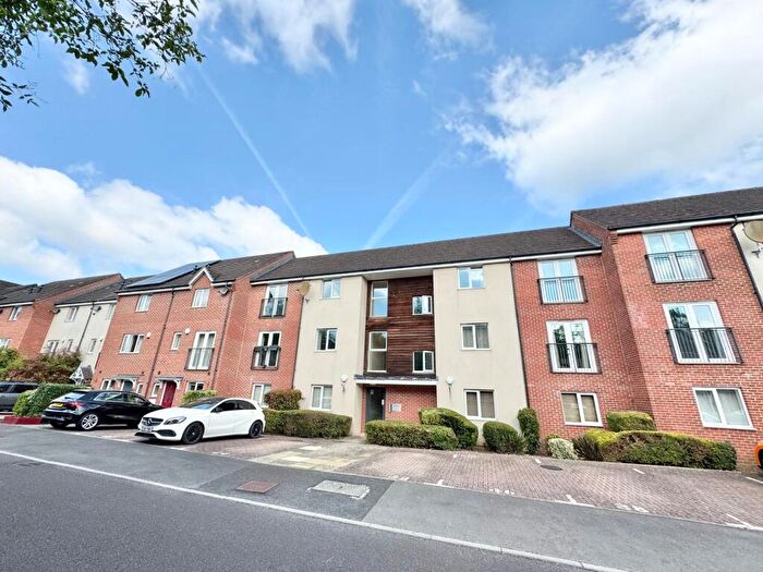 1 Bedroom Apartment To Rent In Skippetts Gardens, Basingstoke, RG21
