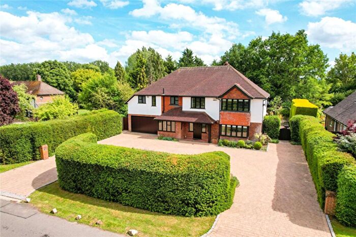 5 Bedroom Detached House For Sale In Lower Farm Road, Effingham, Leatherhead, Surrey, KT24